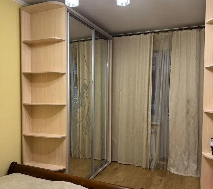 Продаётся 4-комнатная квартира, 85 м²
