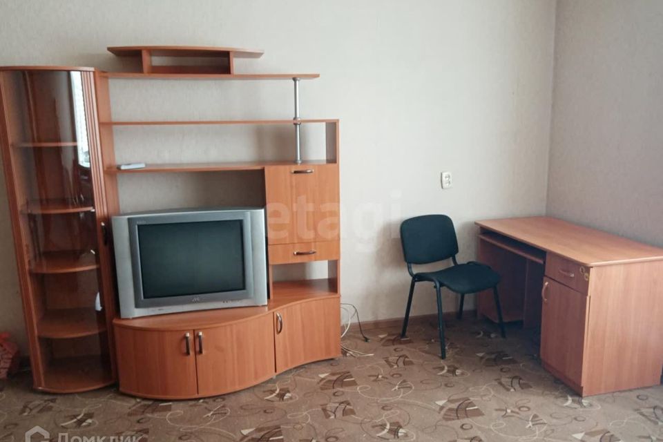 Сдаётся 1-комнатная квартира, 42 м²
