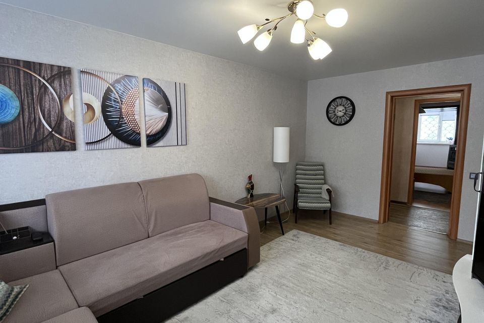 Продаётся 3-комнатная квартира, 65 м²