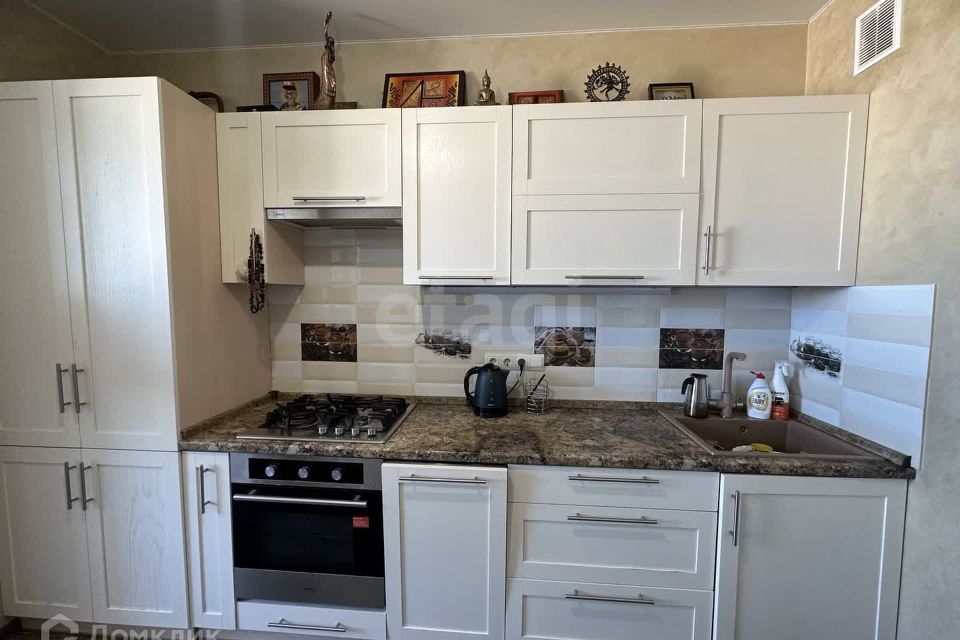 Продаётся 2-комнатная квартира, 52.6 м²