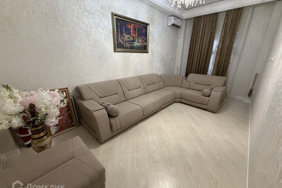 Продаётся 2-комнатная квартира, 78 м²