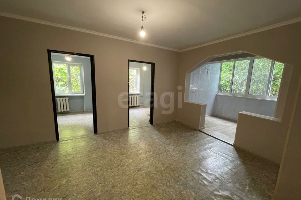 Продаётся 3-комнатная квартира, 43 м²