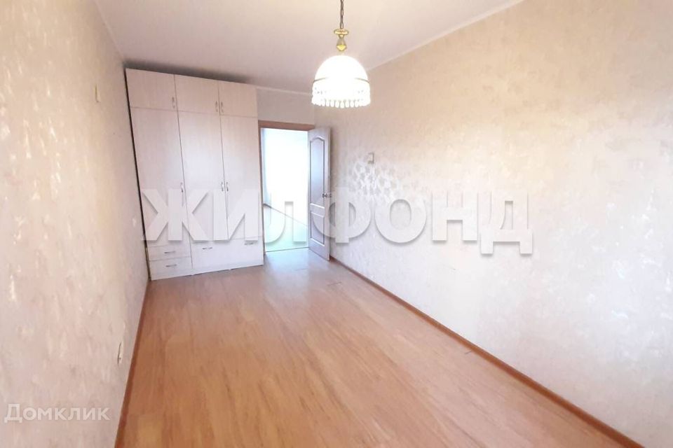 Продаётся 3-комнатная квартира, 59.9 м²