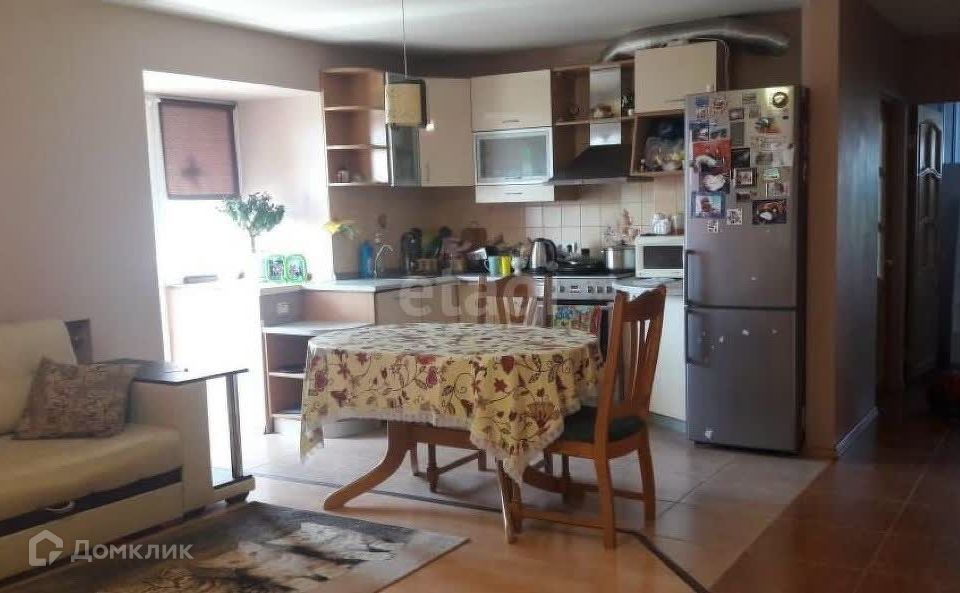 Продаётся 3-комнатная квартира, 70 м²
