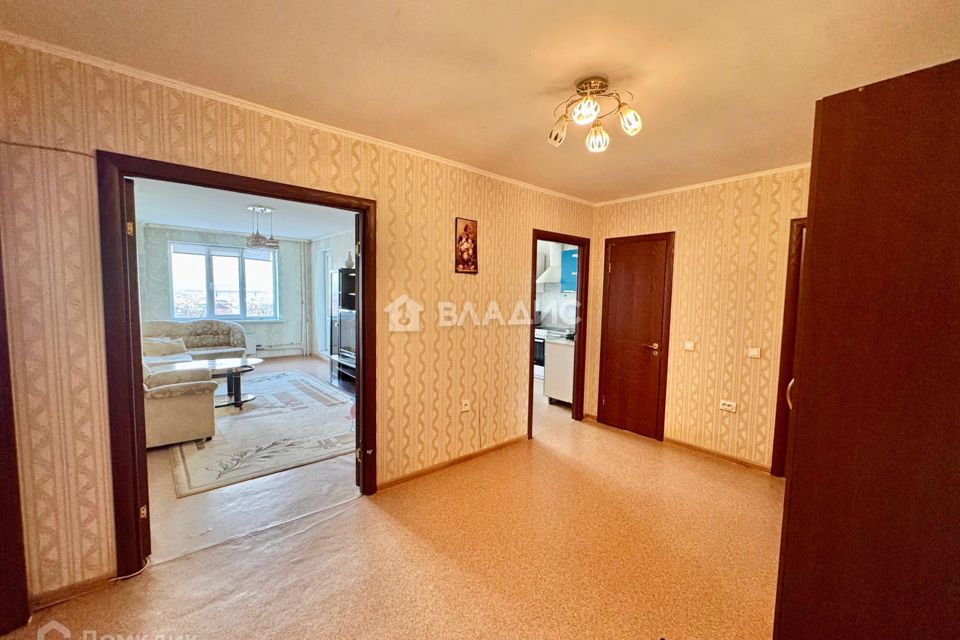 Продаётся 2-комнатная квартира, 66.4 м²