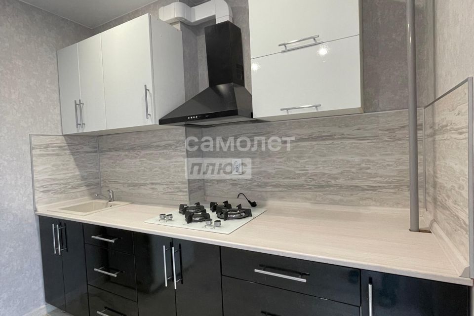 Сдаётся 1-комнатная квартира, 37 м²