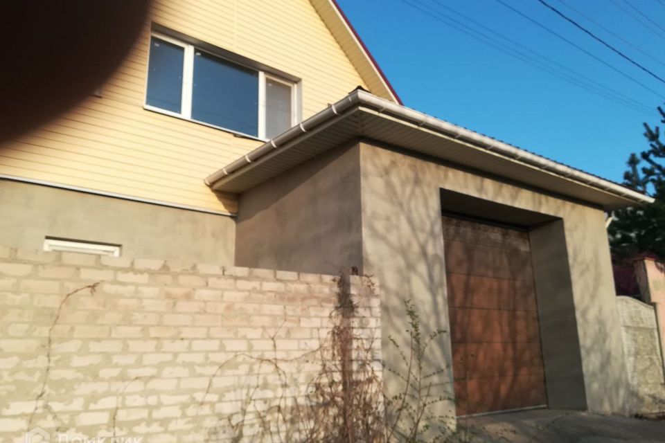 Продаётся 2-этажный дом, 230 м²