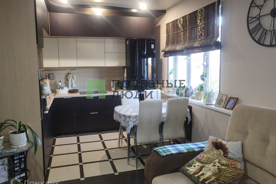 Продаётся 3-комнатная квартира, 66.8 м²