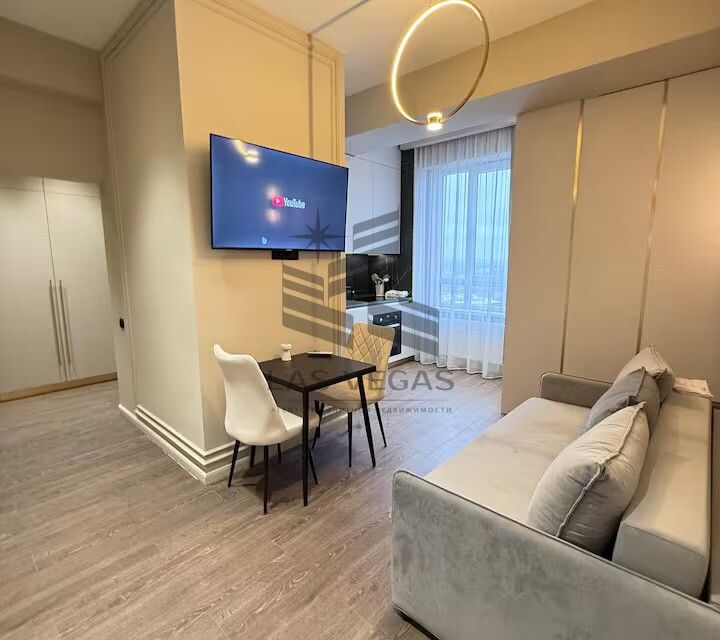 Сдаётся 2-комнатная квартира, 58 м²