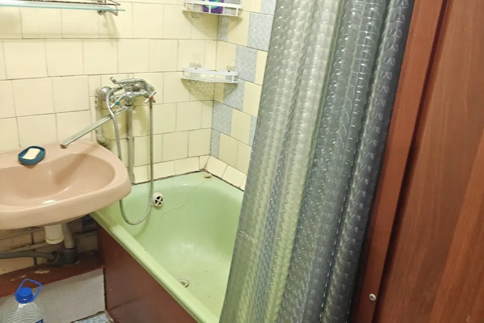 Продаётся 3-комнатная квартира, 61.1 м²