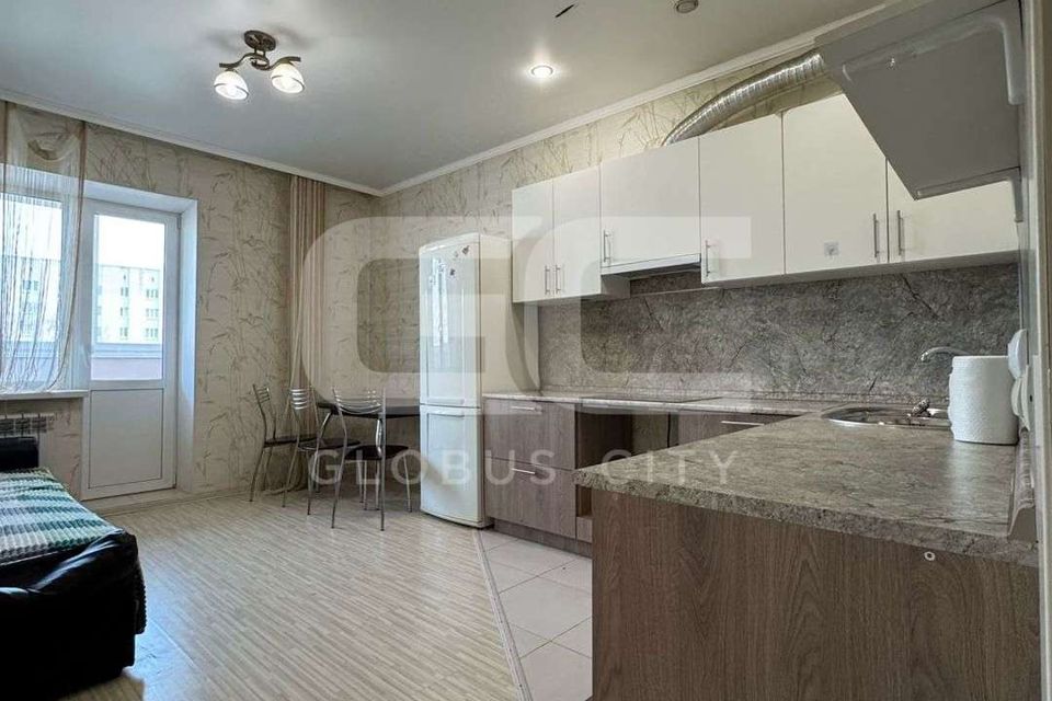 Продаётся 1-комнатная квартира, 52 м²