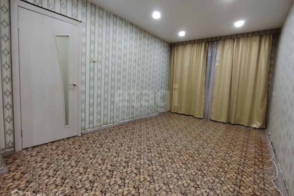 Продаётся 1-комнатная квартира, 38.8 м²