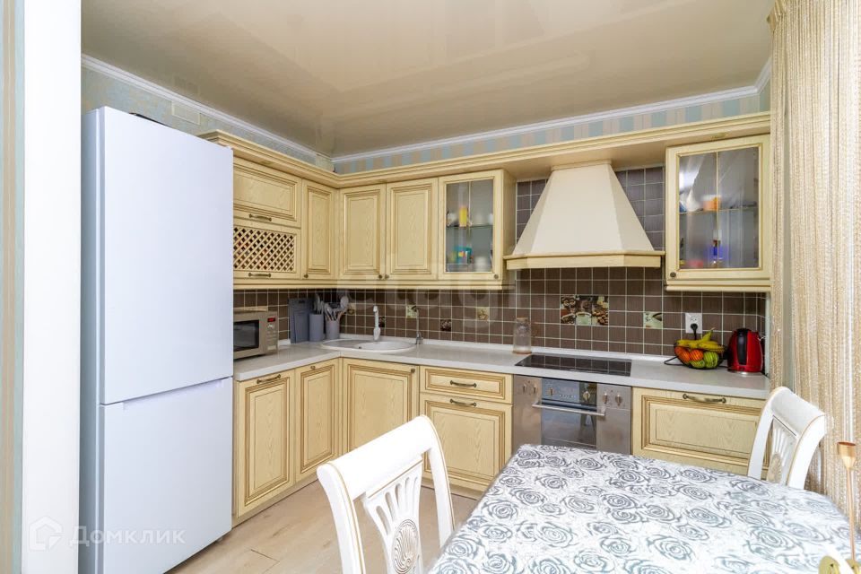 Продаётся 2-комнатная квартира, 64 м²