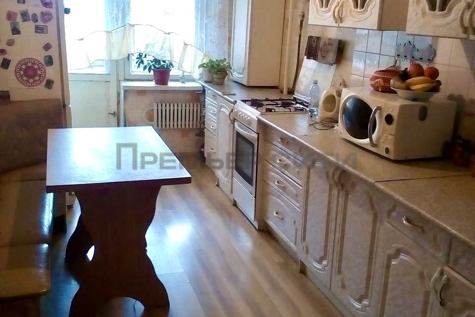 Продаётся 3-комнатная квартира, 75 м²