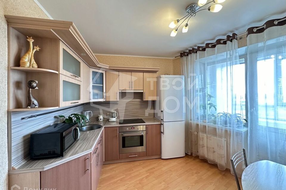 Продаётся 1-комнатная квартира, 39.2 м²