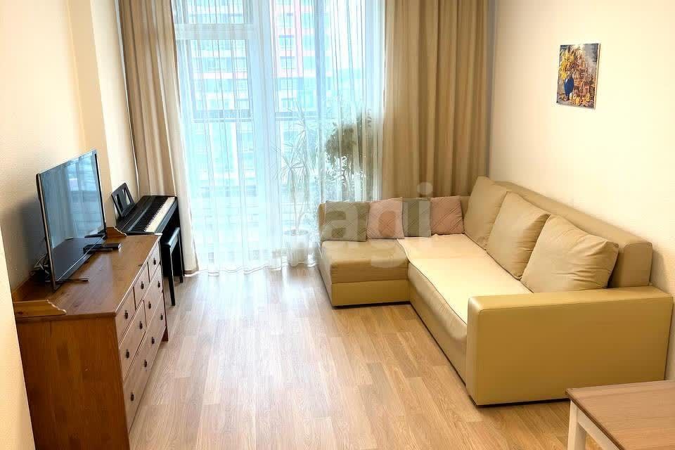 Продаётся 1-комнатная квартира, 46.9 м²