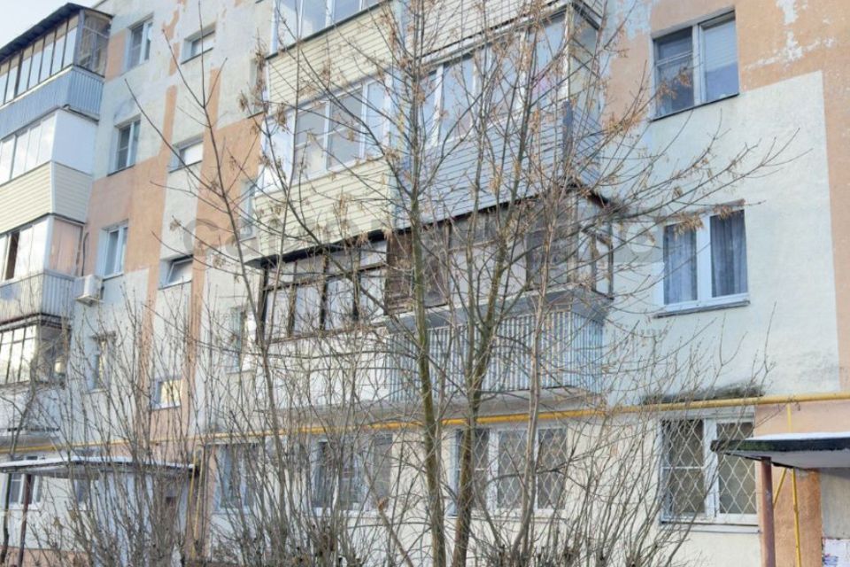 Продаётся 3-комнатная квартира, 61.7 м²