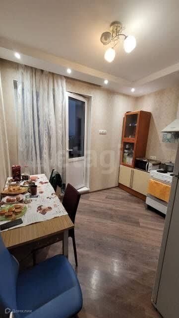 Продаётся 1-комнатная квартира, 35.6 м²