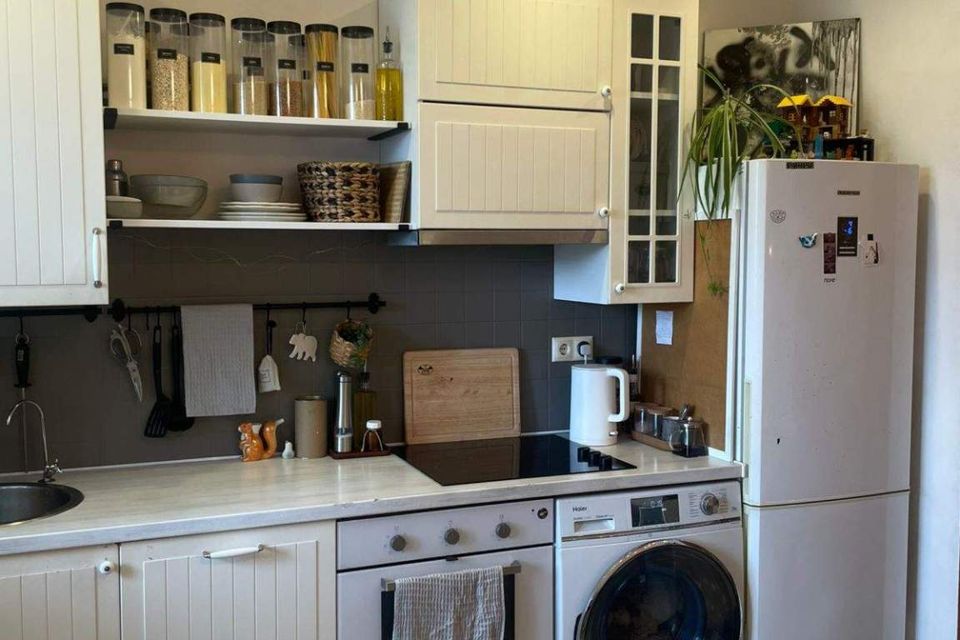 Продаётся 1-комнатная квартира, 41 м²