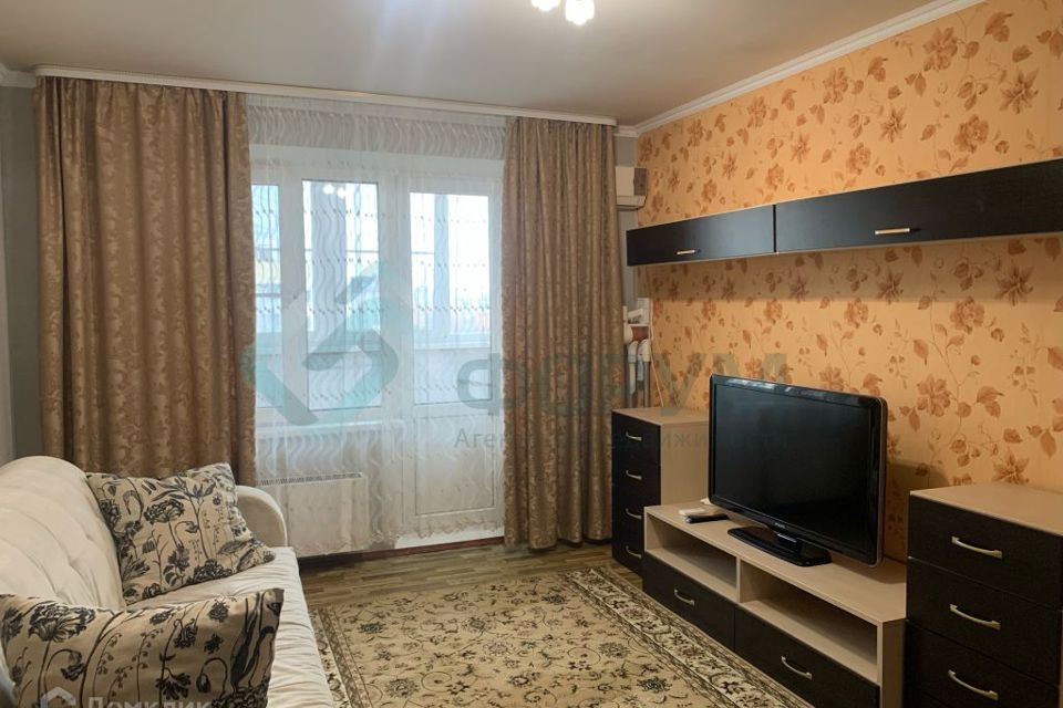 Сдаётся 1-комнатная квартира, 38 м²