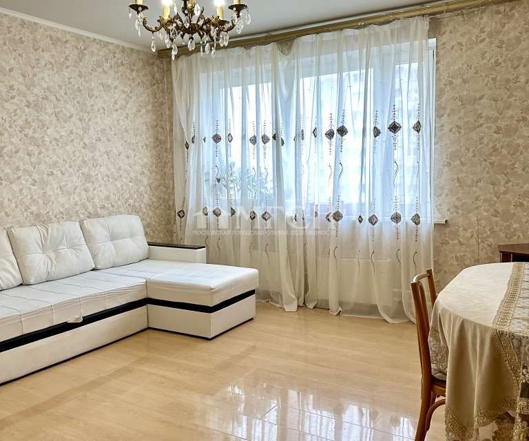 Продаётся 2-комнатная квартира, 61 м²