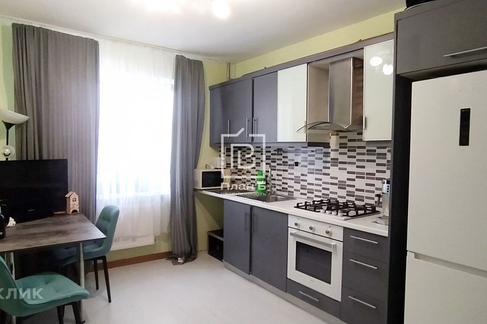 Продаётся 1-комнатная квартира, 48 м²