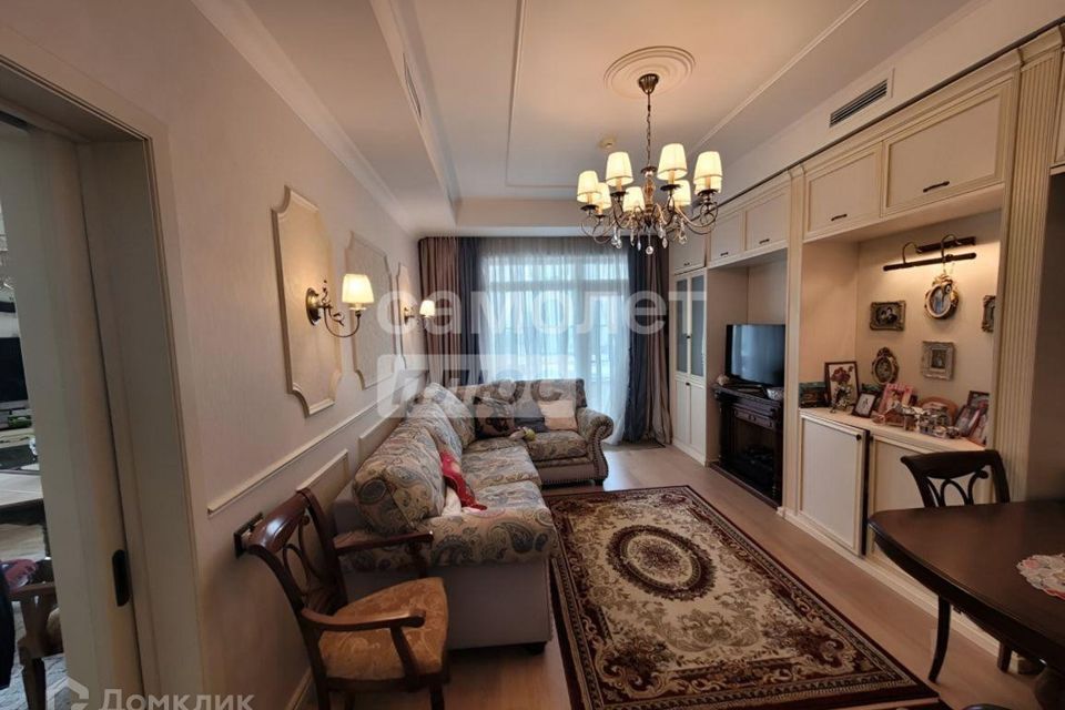 Продаётся 2-комнатная квартира, 80.5 м²