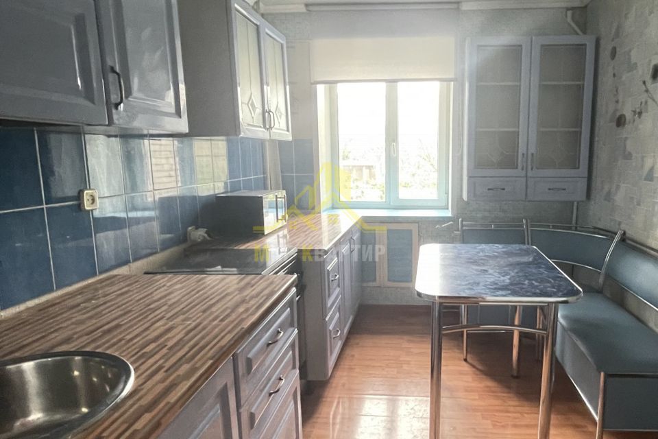 Продаётся 3-комнатная квартира, 65.2 м²