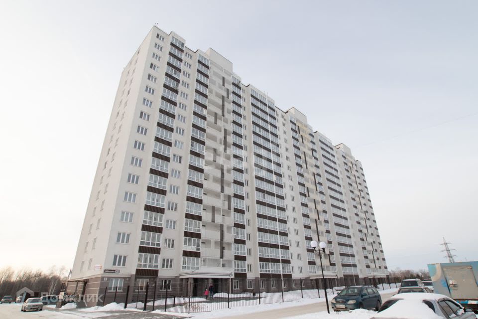 Продаётся 1-комнатная квартира, 43 м²