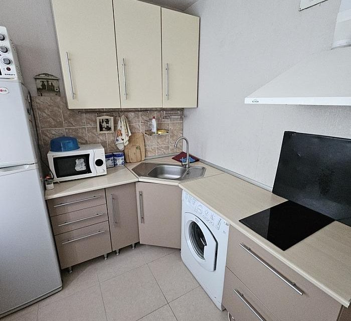 Продаётся 2-комнатная квартира, 50.7 м²