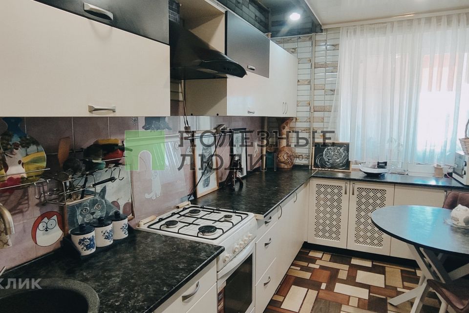 Продаётся 3-комнатная квартира, 60.8 м²