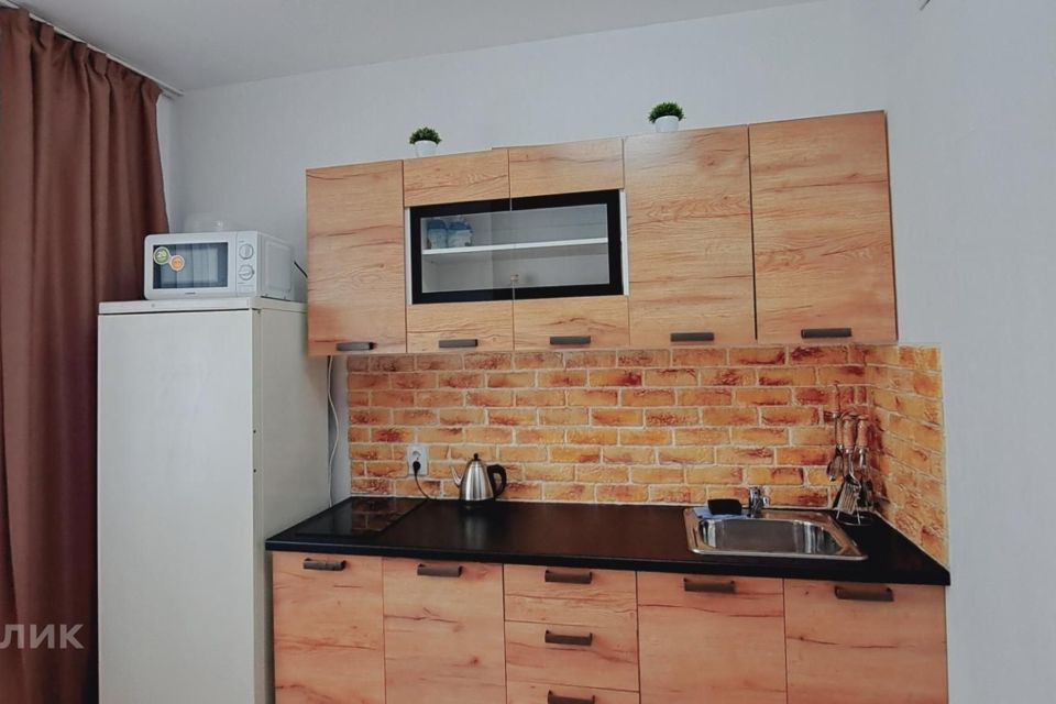 Продаётся 1-комнатная квартира, 41.3 м²