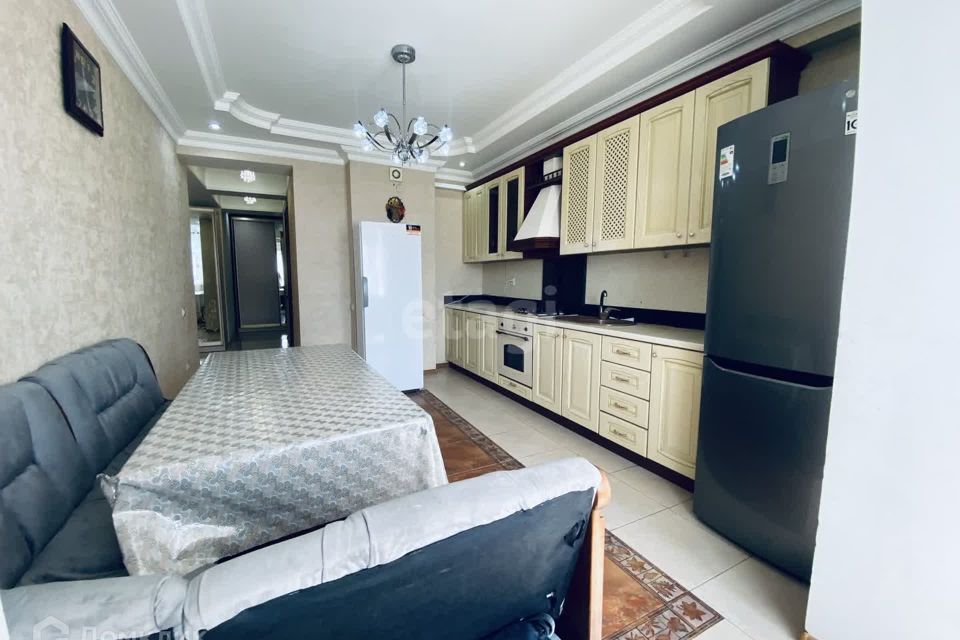 Продаётся 2-комнатная квартира, 105 м²