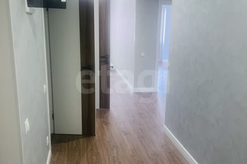 Сдаётся 3-комнатная квартира, 87 м²