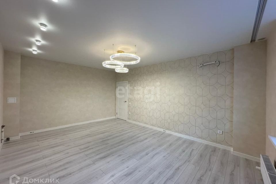Продаётся 2-комнатная квартира, 71 м²