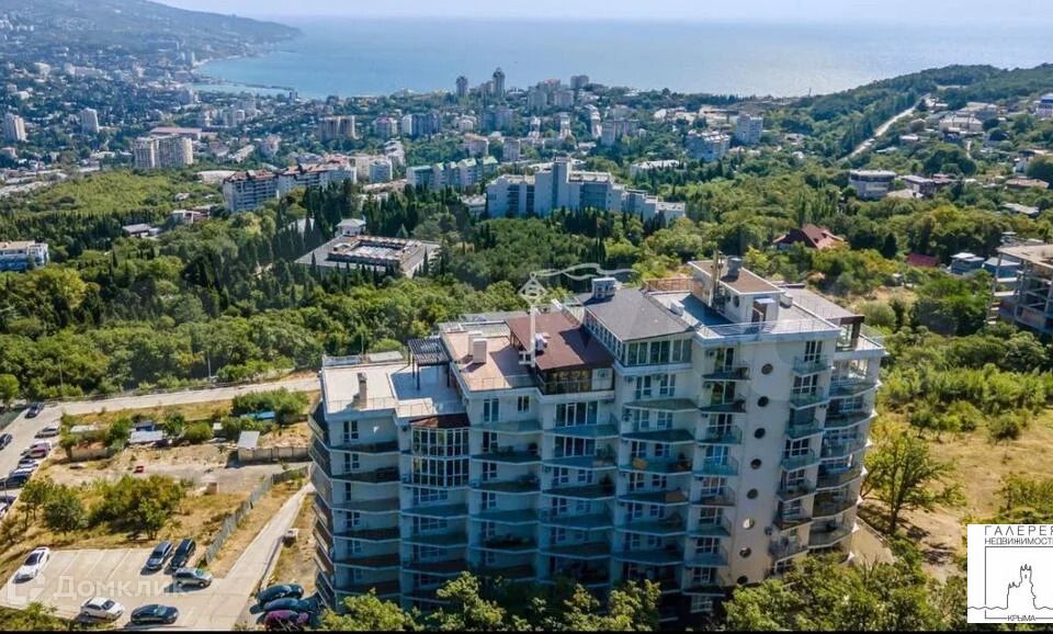 Продаётся 2-комнатная квартира, 61.7 м²