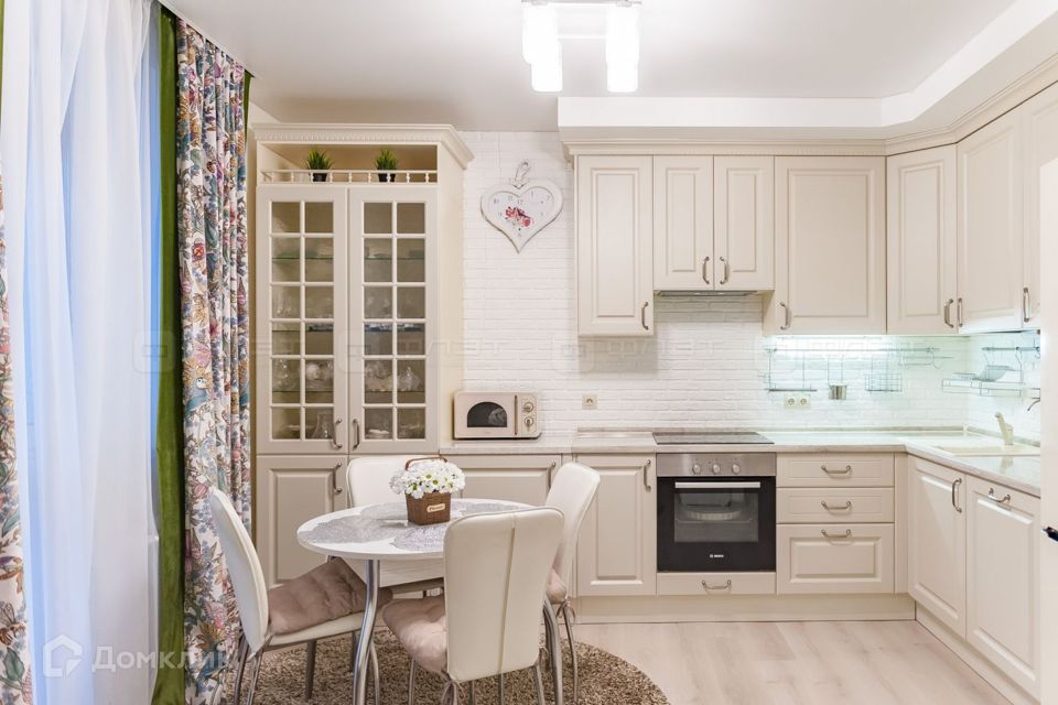 Продаётся 3-комнатная квартира, 66.4 м²