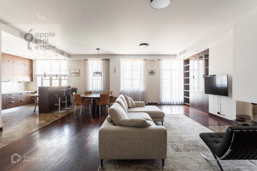 Сдаётся 6-комнатная квартира, 310 м²