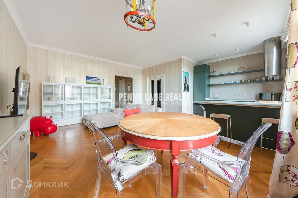 Сдаётся 3-комнатная квартира, 101 м²