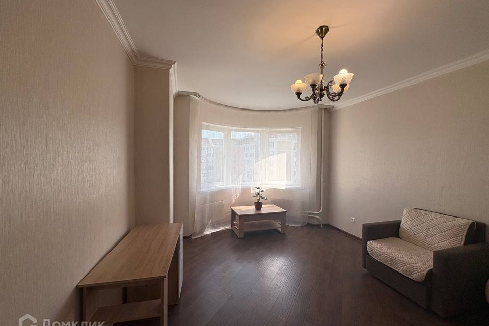 Продаётся 1-комнатная квартира, 37 м²