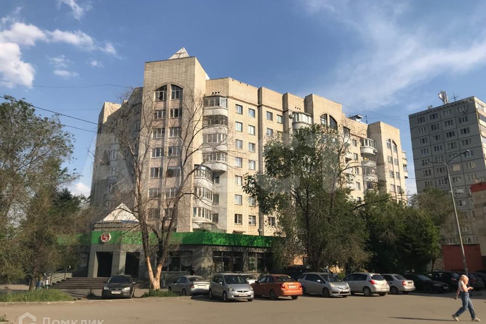 Продаётся 3-комнатная квартира, 66.2 м²