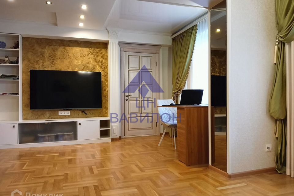 Продаётся 4-комнатная квартира, 112.9 м²