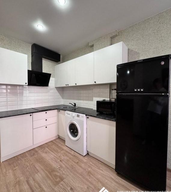Продаётся 1-комнатная квартира, 37.4 м²