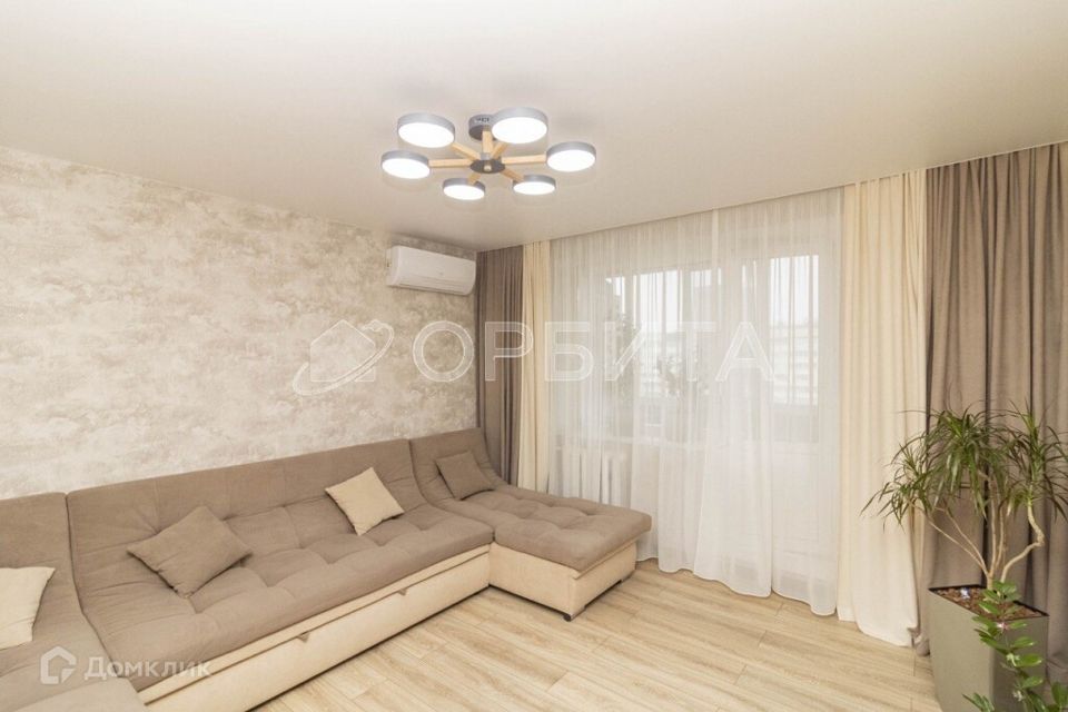 Продаётся 3-комнатная квартира, 67.4 м²