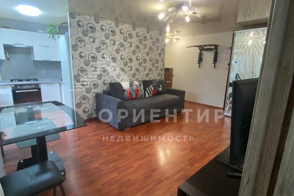 Продаётся 2-комнатная квартира, 51.6 м²