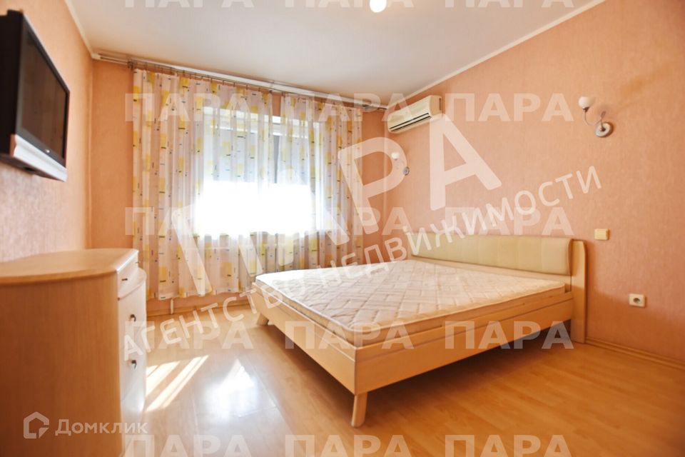 Сдаётся 2-комнатная квартира, 60 м²