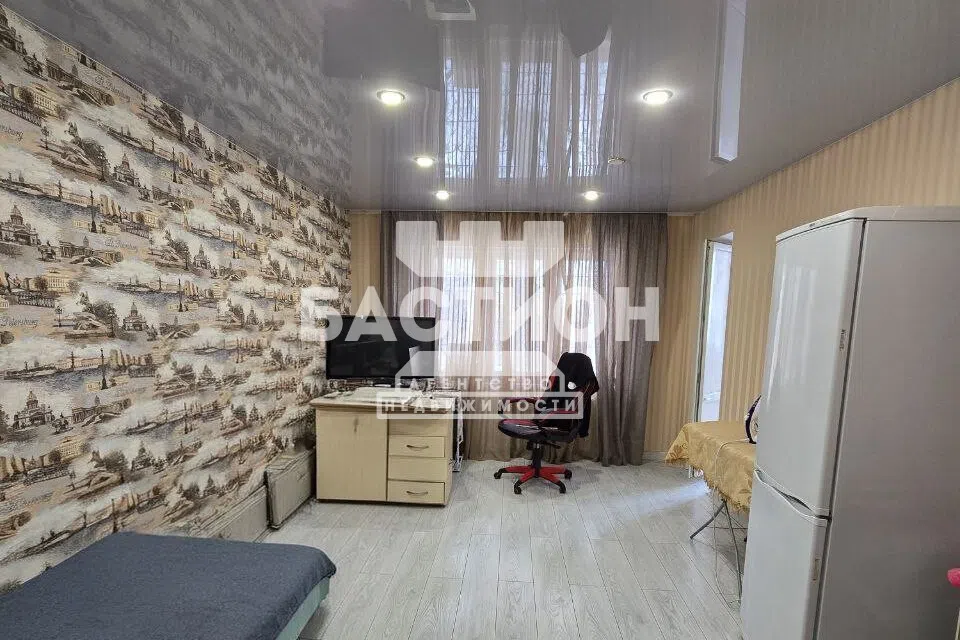 Продаётся 5-комнатная квартира, 112.4 м²