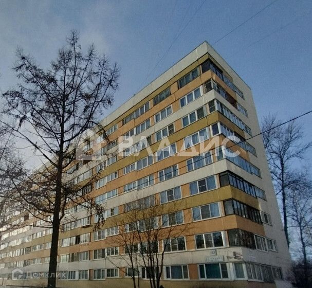 Продаётся комната в 3-комн. квартире, 43.4 м²