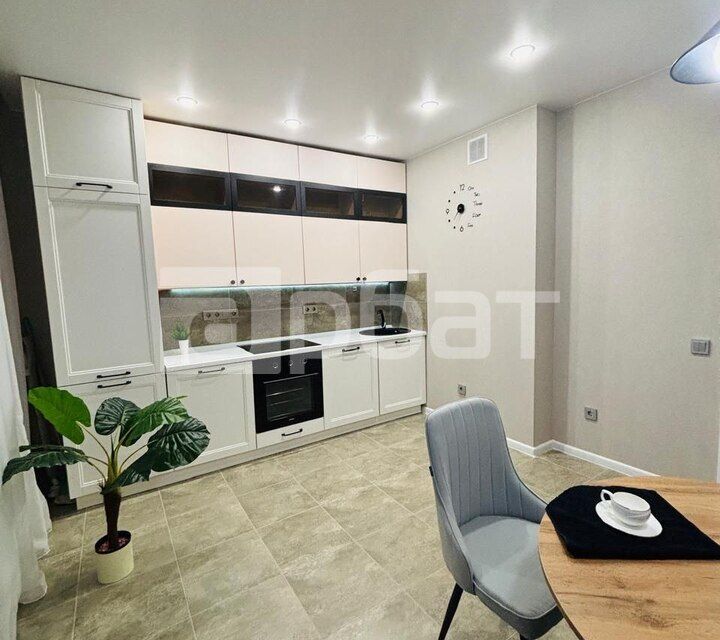 Продаётся 1-комнатная квартира, 55 м²