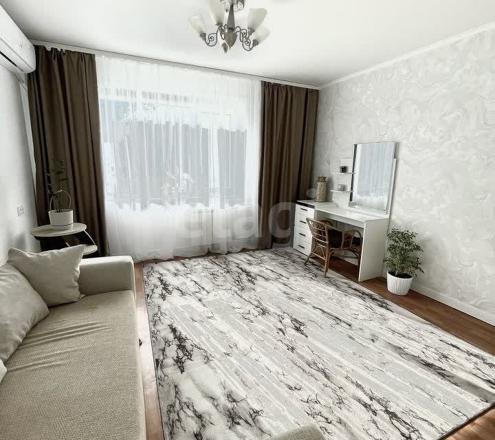 Продаётся 3-комнатная квартира, 70 м²